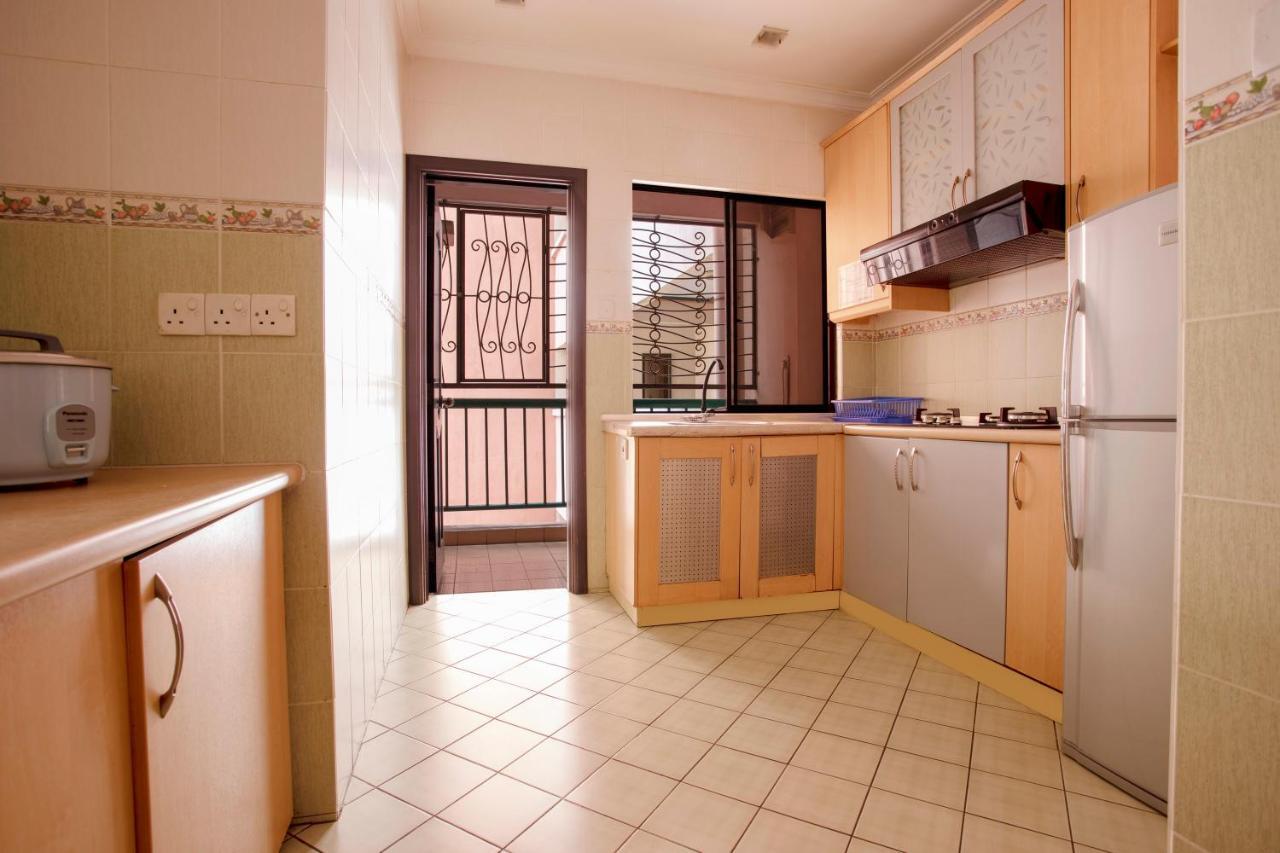 Marina Court Kota Kinabalu-Stay And Get Cash Rebate エクステリア 写真